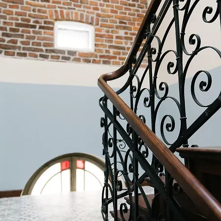 Διαμέρισμα Przytulny Apartament W Centrum Starego Miasta Z Widokiem Na Ogrod *