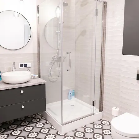Διαμέρισμα Przytulny Apartament W Centrum Starego Miasta Z Widokiem Na Ogrod *