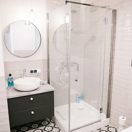 Διαμέρισμα Przytulny Apartament W Centrum Starego Miasta Z Widokiem Na Ogrod